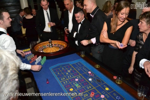 NMLK Royalty Bond Party met 250 nieuwe mensen in een kasteel in Limburg NMLK Royalty Bond Party met 250 nieuwe mensen in een kasteel in Limburg