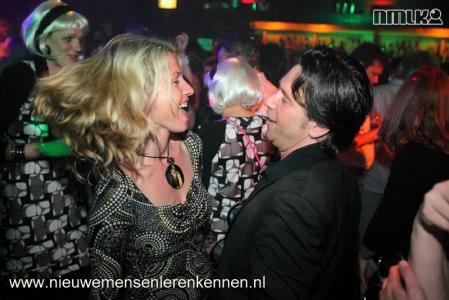 NMLK feest met 250 nieuwe mensen in Amsterdam
