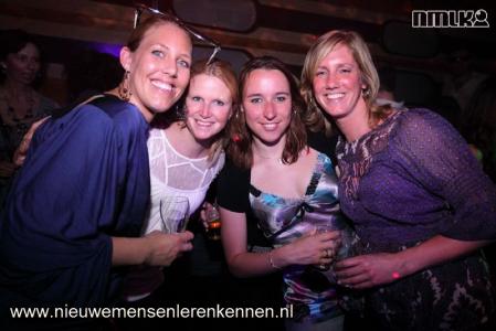 NMLK feest met 250 nieuwe mensen in Amsterdam