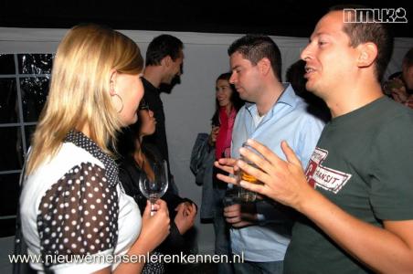 Maandelijkse NMLK De Borrel in Utrecht met 150 nieuwe mensen.