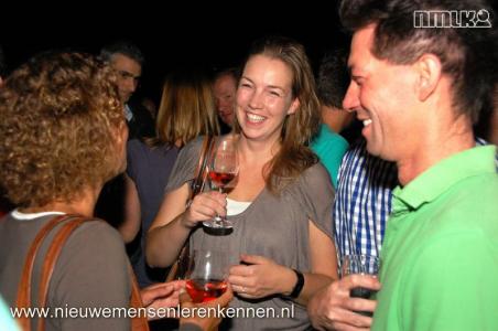 Maandelijkse NMLK De Borrel in Utrecht met 150 nieuwe mensen.