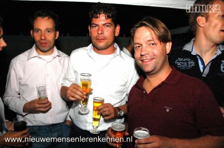Maandelijkse NMLK De Borrel in Utrecht met 150 nieuwe mensen.
