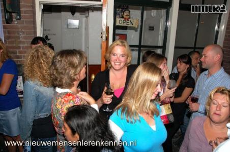 Maandelijkse NMLK De Borrel in Utrecht met 150 nieuwe mensen.