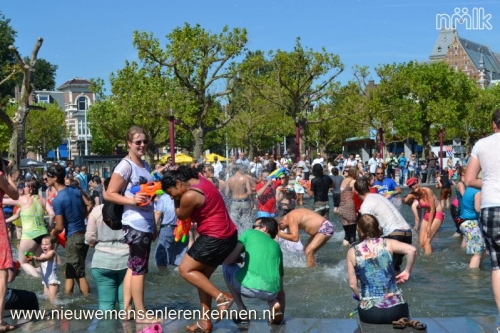 NMLK Splashmob (watergevecht) Amsterdam